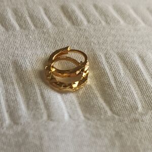 18k SAudi Gold Mini Loop Earrings Lightweight Only Per Piece .6 grams